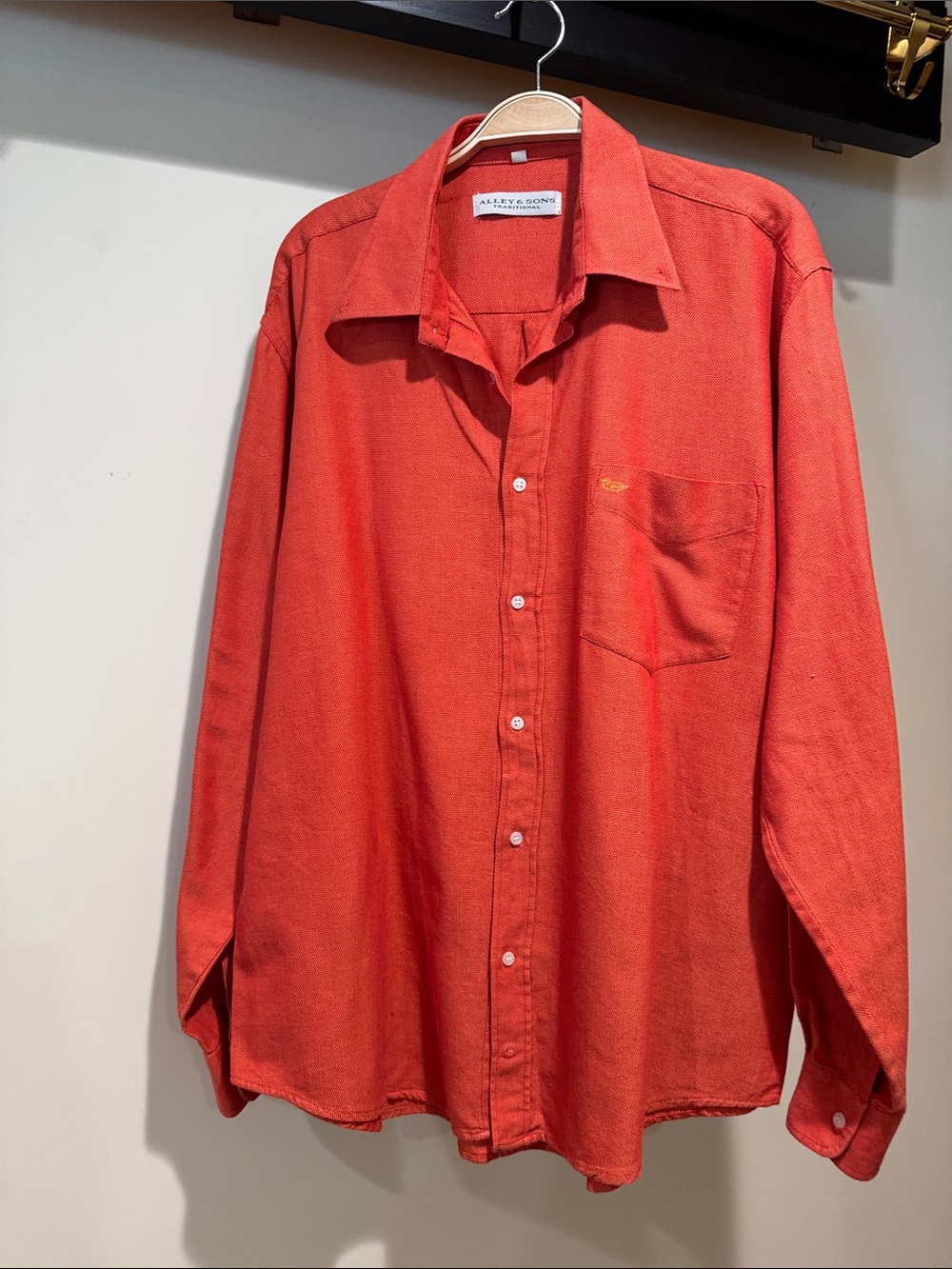 Casual Red Long-Sleeve Button-Down Shirt